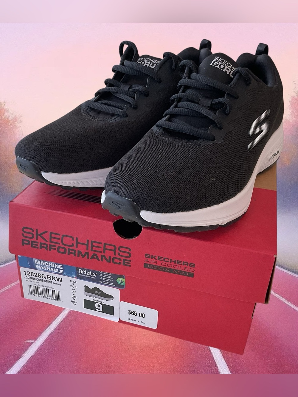 Skechers Black and White GO RUN Performance Sneakers, New in Box!